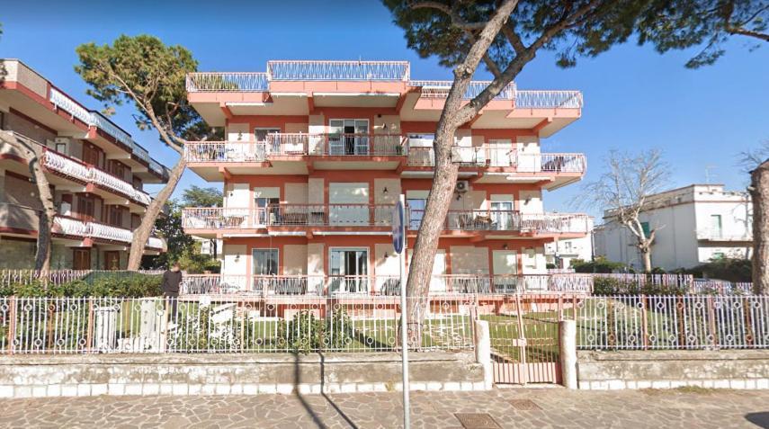 加埃塔La Pioggia Nel Pineto公寓 外观 照片